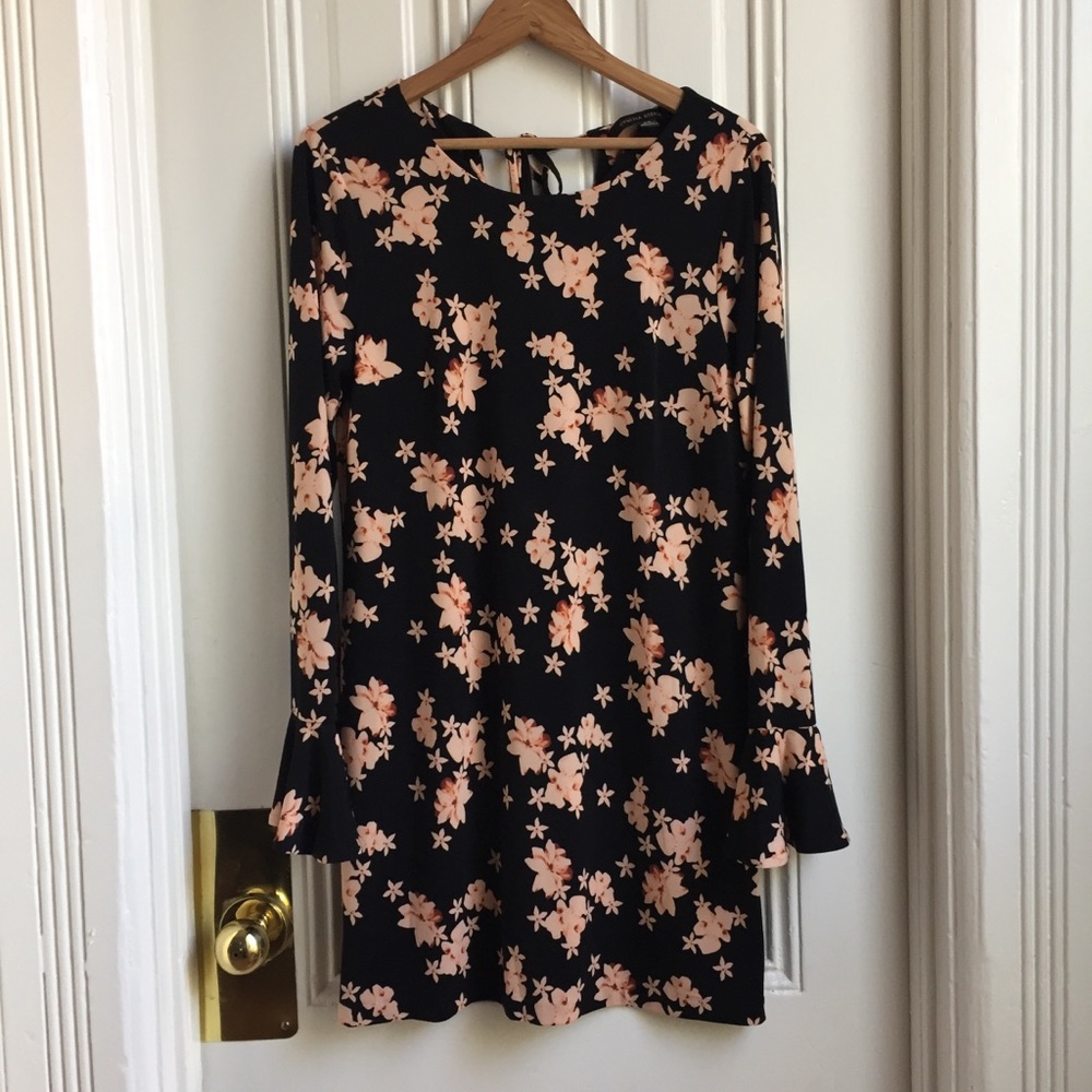 Cynthia Steffe Long Bell Sleeve Floral Print Dress